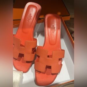 Hermes oran Orange Women's Sandals